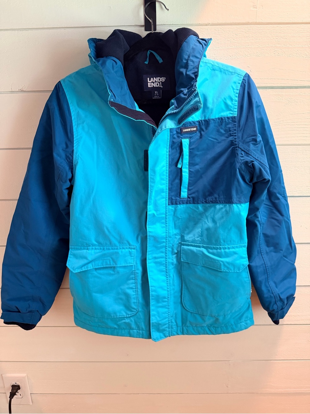 Lands' End Girls XL Blue and Teal Two-Tone Waterproof Rain Jacket